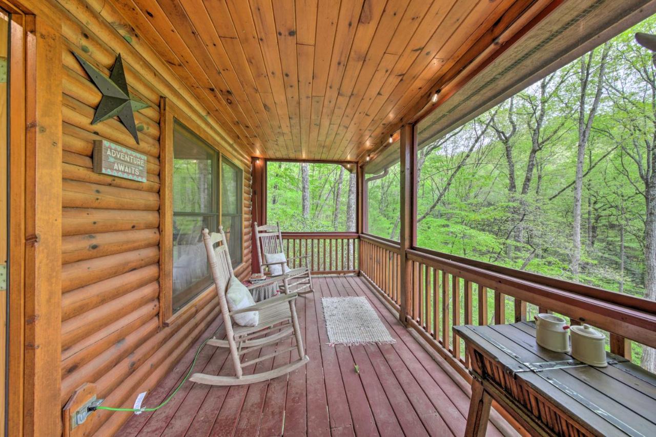 Peaceful Blue Ridge Cabin With Decks And Fire Pit Exterior photo